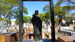 Cemitério Vila Euclides