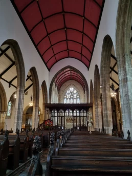 St John The Baptist City Parish Church - Cardiff - País de Gales - Reino Unido