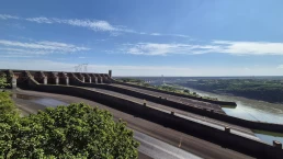 Usina Hidrelétrica de Itaipu - Cidade do Leste - Paraguai