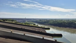 Usina Hidrelétrica de Itaipu - Cidade do Leste - Paraguai