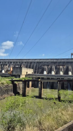 Usina Hidrelétrica de Itaipu - Cidade do Leste - Paraguai