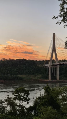 Marco das Três Fronteiras - Cataratas do Iguaçu - Foz do Iguaçu - Paraná - Brasil