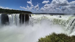 Puerto Iguazú - Cataratas del Iguazú - Misiones - Argentina