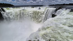 Puerto Iguazú - Cataratas del Iguazú - Misiones - Argentina