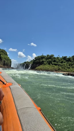Macuco Safari Barco - Cataratas do Iguaçu - Foz do Iguaçu - Paraná - Brasil