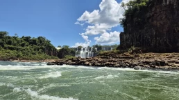 Macuco Safari Barco - Cataratas do Iguaçu - Foz do Iguaçu - Paraná - Brasil